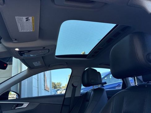 Used 2018 Audi A4 2.0T Ultra Premium w/ Convenience Package image 11