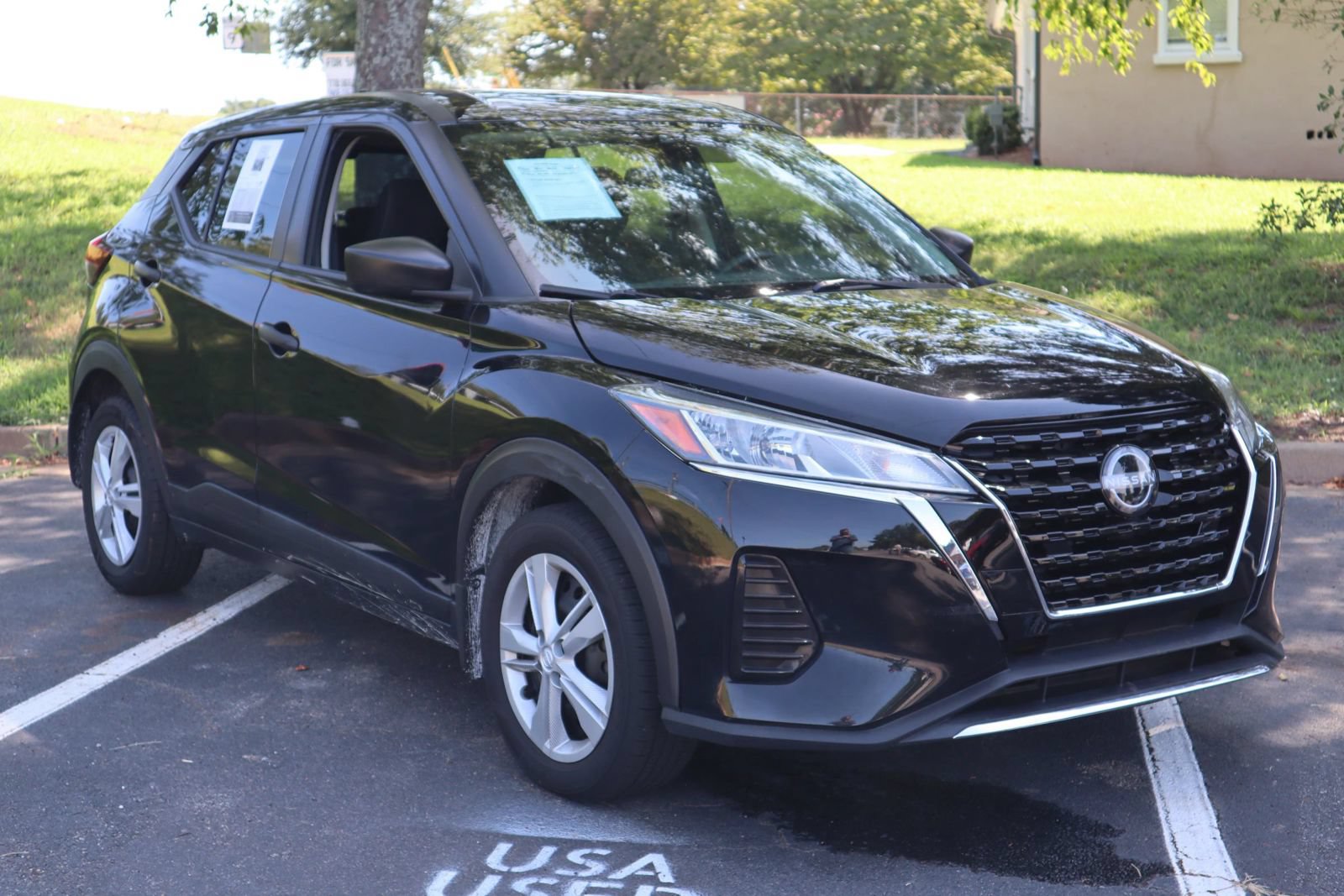 Used 2022 Nissan Kicks S FWD image 3