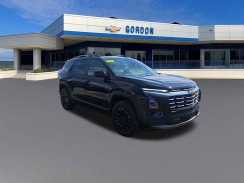 Used 2025 Chevrolet Equinox LT w/ Convenience Package II FWD image 8