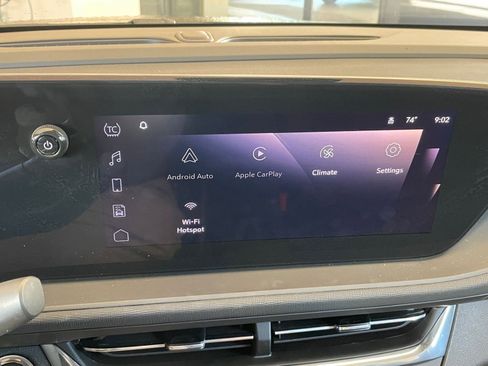 Used 2025 Buick Envista Preferred image 23