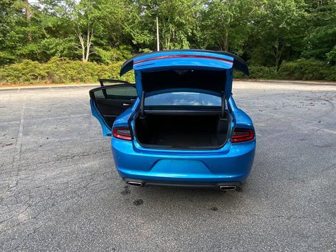 Used 2019 Dodge Charger SXT w/ Blacktop Package RWD image 43