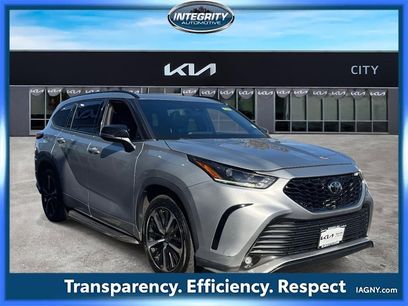 Used 2021 Toyota Highlander XSE