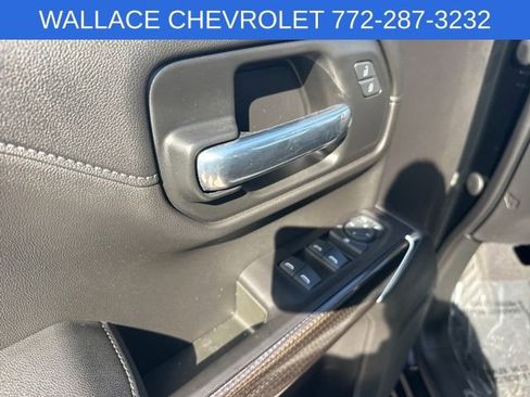 Used 2020 Chevrolet Silverado 1500 RST w/ All-Star Edition RWD image 18