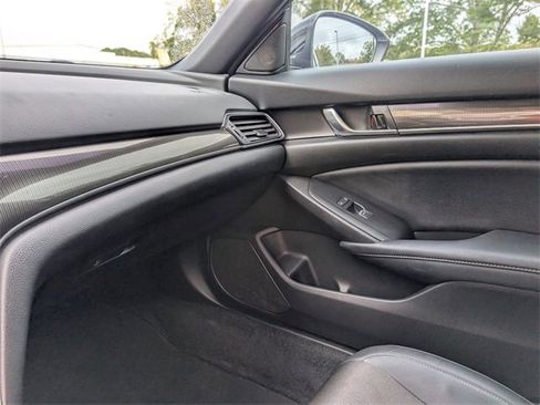 Used 2022 Honda Accord Sport image 28