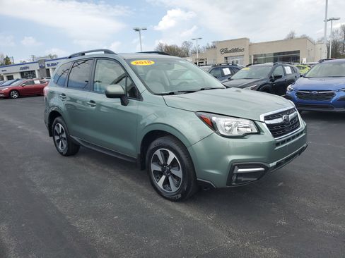 Used 2018 Subaru Forester 2.5i Premium image 4