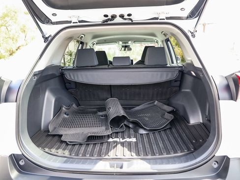 Used 2024 Toyota RAV4 LE FWD image 25