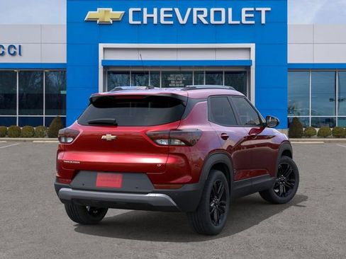 New 2026 Chevrolet TrailBlazer LT w/ Midnight Edition FWD image 4