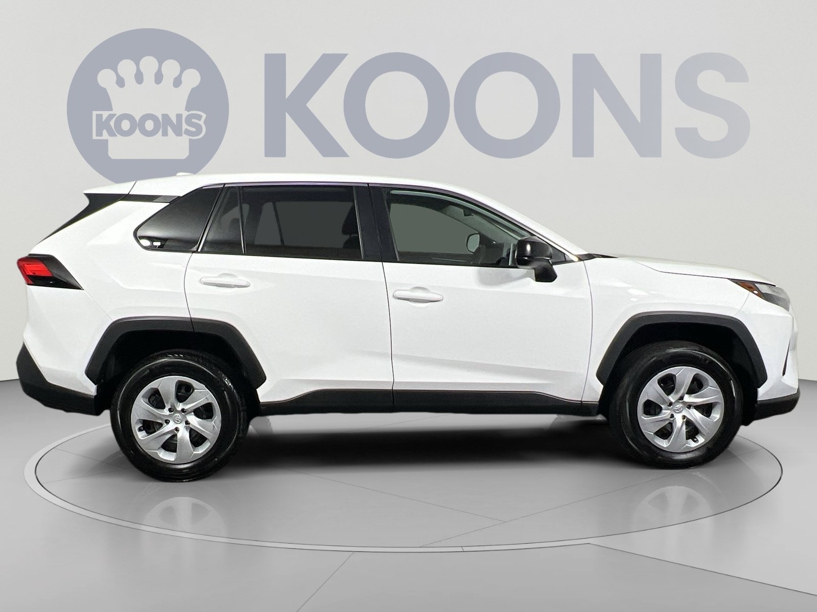 Used 2025 Toyota RAV4 LE FWD image 8