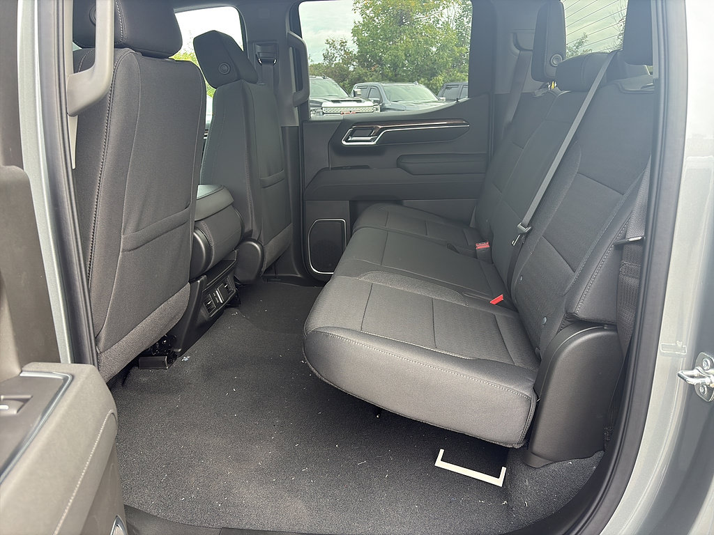 New 2026 Chevrolet Silverado 1500 RST AWD/4WD image 11