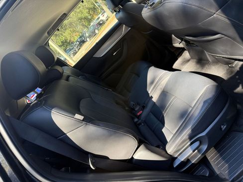 Used 2025 MAZDA CX-90 3.3 Turbo w/ Preferred Package image 32