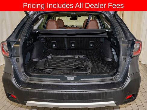 Used 2023 Subaru Outback Touring AWD/4WD image 5