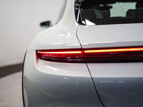 Used 2025 Porsche Taycan 4S image 11
