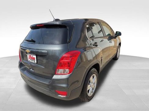 Used 2020 Chevrolet Trax LS w/ Tint and Cruise Package image 4