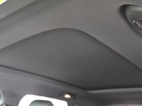 Used 2023 Chevrolet TrailBlazer RS w/ Sun and Liftgate Package FWD image 24