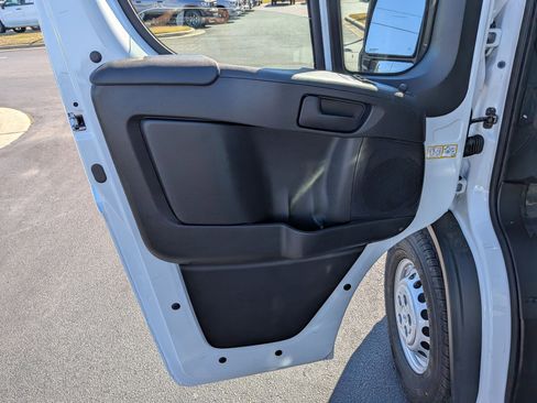 New 2026 RAM ProMaster 1500 w/ Convenience Group image 10