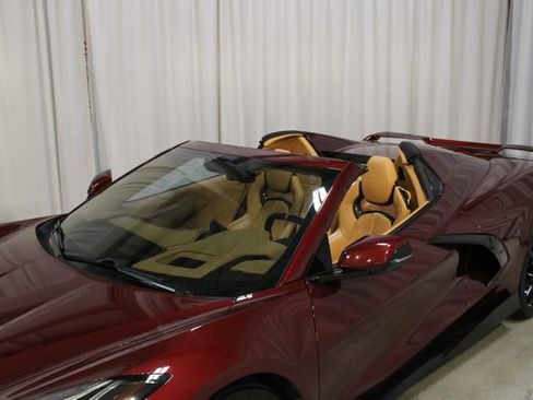 Used 2020 Chevrolet Corvette Stingray Premium Conv w/ 3LT Preferred Equipment Group RWD image 3