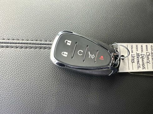 Used 2024 Chevrolet Equinox Premier FWD image 26