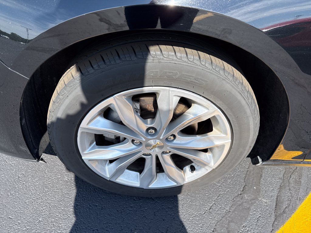 Used 2024 Chevrolet Malibu LT FWD image 21