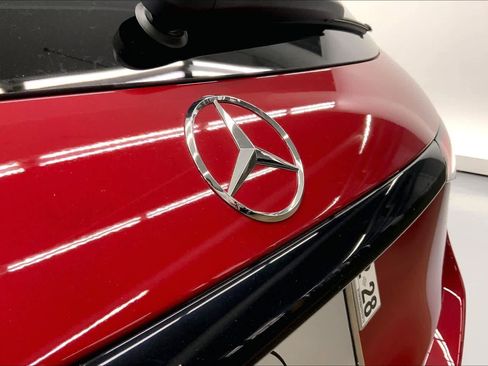 New 2026 Mercedes-Benz GLC 300 image 15