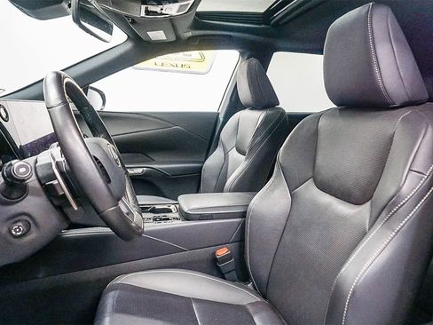 Used 2024 Lexus RX 350 Premium image 17