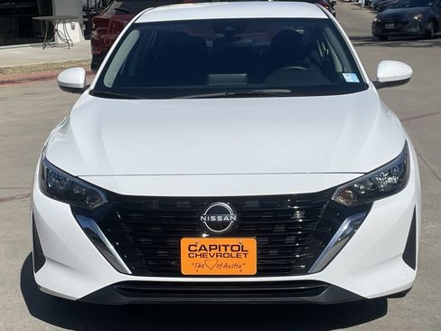 Used 2024 Nissan Sentra SV image 7