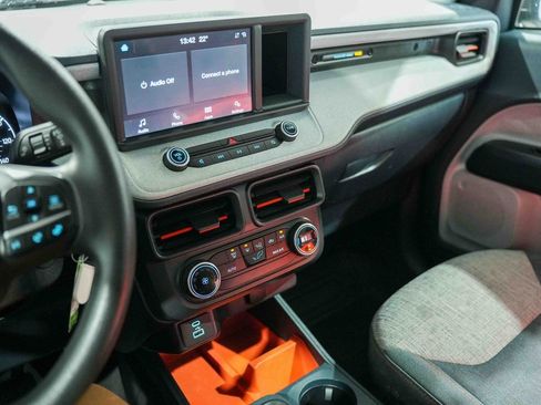 Used 2022 Ford Maverick XLT image 23