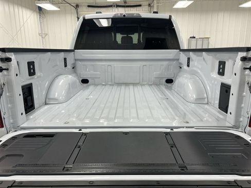 Used 2025 Ford F150 Raptor AWD/4WD image 25