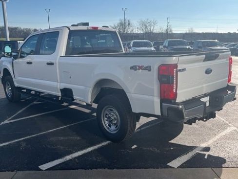 Used 2023 Ford F350 XL w/ 360-Degree Camera Package image 4