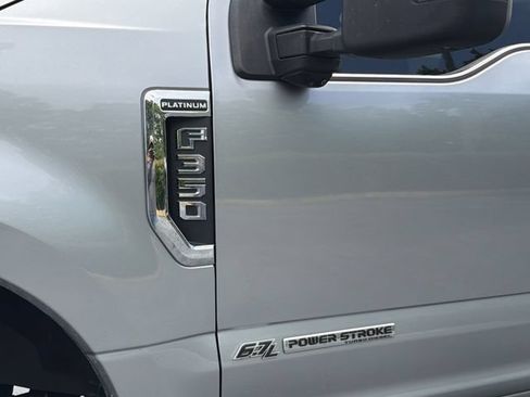 Used 2022 Ford F350 Platinum AWD/4WD image 13