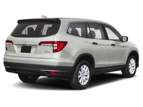 Used 2019 Honda Pilot LX image 2