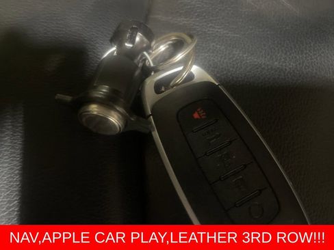 Used 2023 Nissan Pathfinder SL w/ Lighting Package (N92) image 29