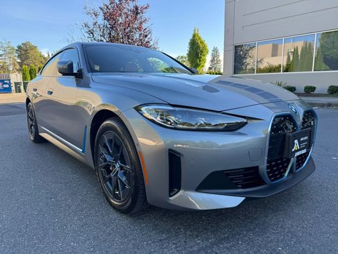 Used 2023 BMW i4 eDrive35 w/ Premium Package RWD image 2