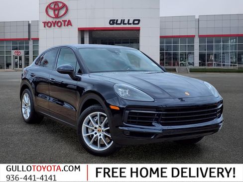 Used 2021 Porsche Cayenne Coupe AWD/4WD image 1