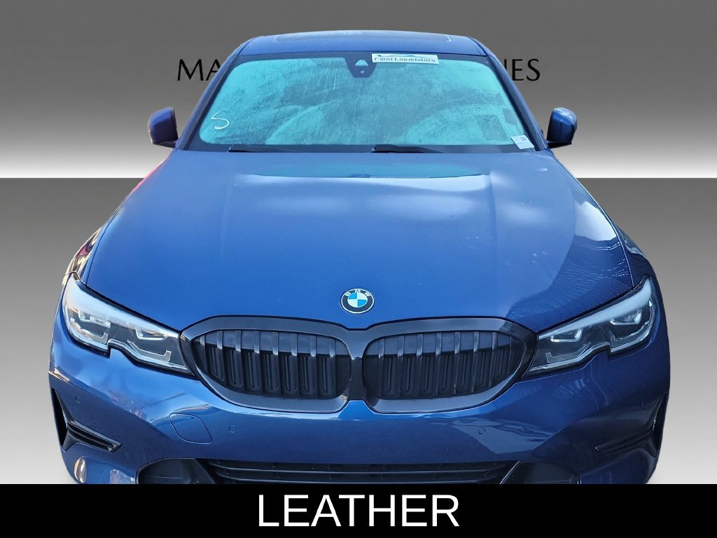 Used 2022 BMW 330i Sedan w/ Convenience Package RWD image 5