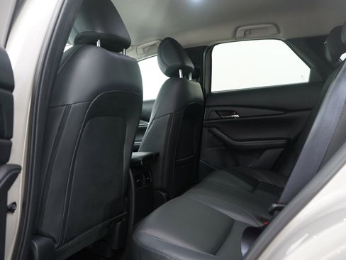 Used 2023 MAZDA CX-30 AWD 2.5 S w/ Preferred Package image 19