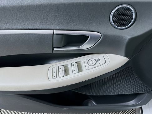 Used 2023 Hyundai Sonata SE image 15