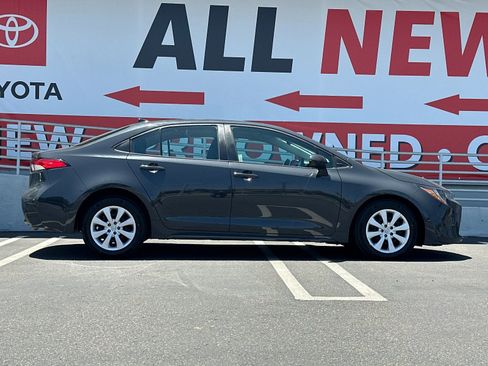 Used 2024 Toyota Corolla LE FWD image 6