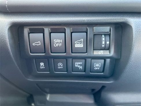 Used 2021 Subaru Forester Touring image 27