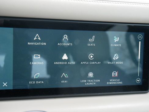 Used 2020 Land Rover Defender 110 image 30