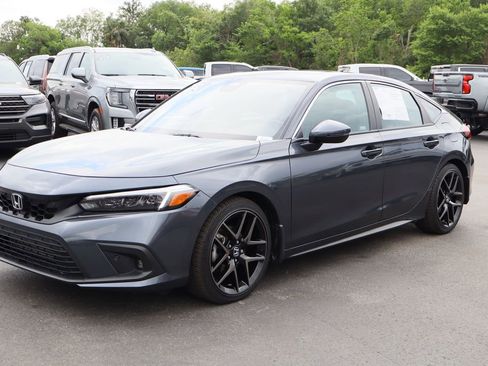 Used 2024 Honda Civic Sport Touring image 5