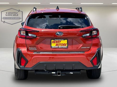 Used 2024 Subaru Crosstrek 2.0i Premium AWD/4WD image 5