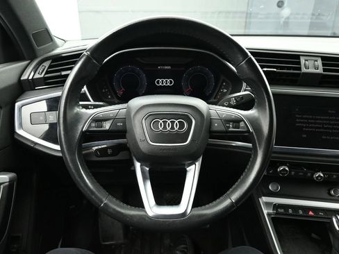Used 2020 Audi Q3 2.0T Premium Plus w/ Premium Plus Package AWD/4WD image 29