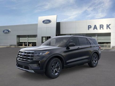 New 2026 Ford Explorer Active w/ Active Comfort Package image 1