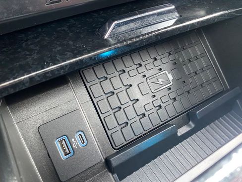 Used 2022 Ford Expedition Max Limited w/ Equipment Group 303A image 34