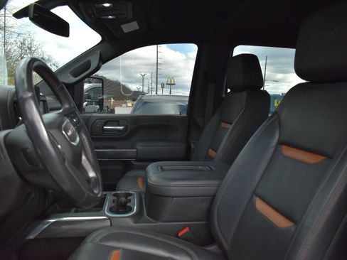 Used 2022 GMC Sierra 2500 AT4 image 15