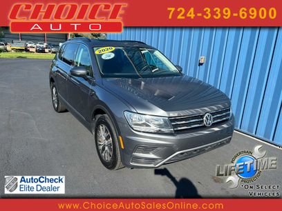 Used 2020 Volkswagen Tiguan SE w/ Panoramic Sunroof Package