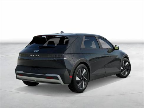 New 2026 Hyundai Ioniq 5 SEL RWD image 4