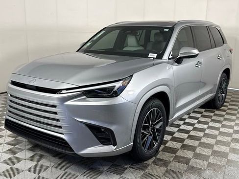 New 2026 Lexus TX 350 AWD image 2