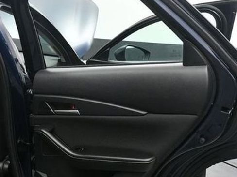 Used 2023 MAZDA CX-30 AWD 2.5 S image 11