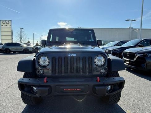 Used 2017 Jeep Wrangler Unlimited Rubicon image 3